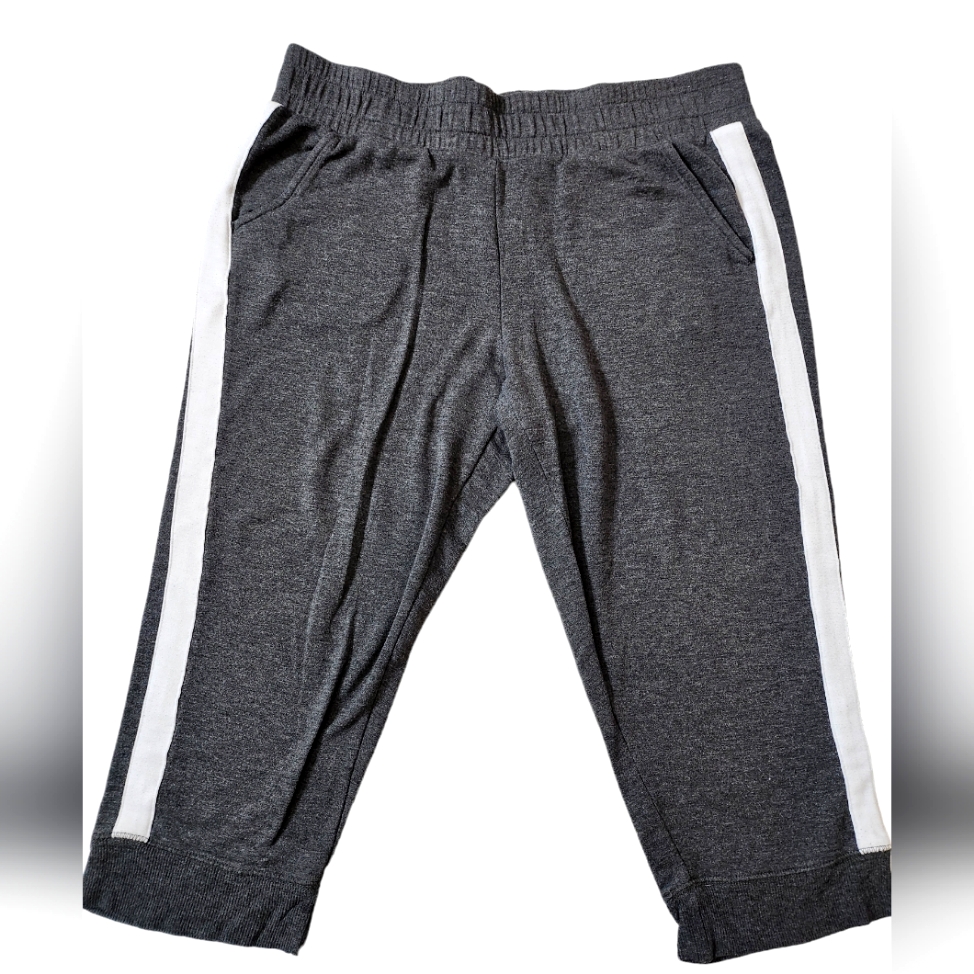 Athletic Capri